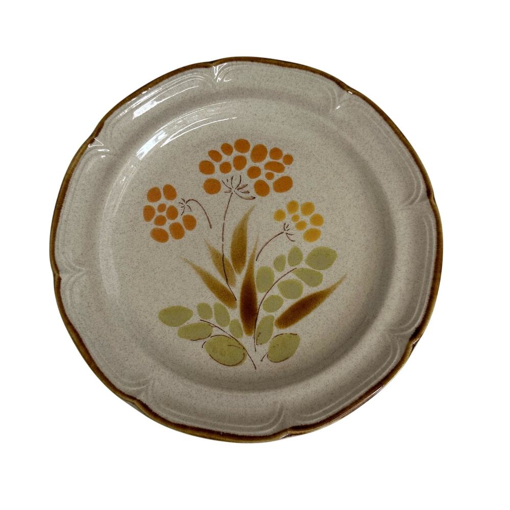 Vintage Dinner Plate in Somerset Pattern by Hearthside Handpainted 1970s
